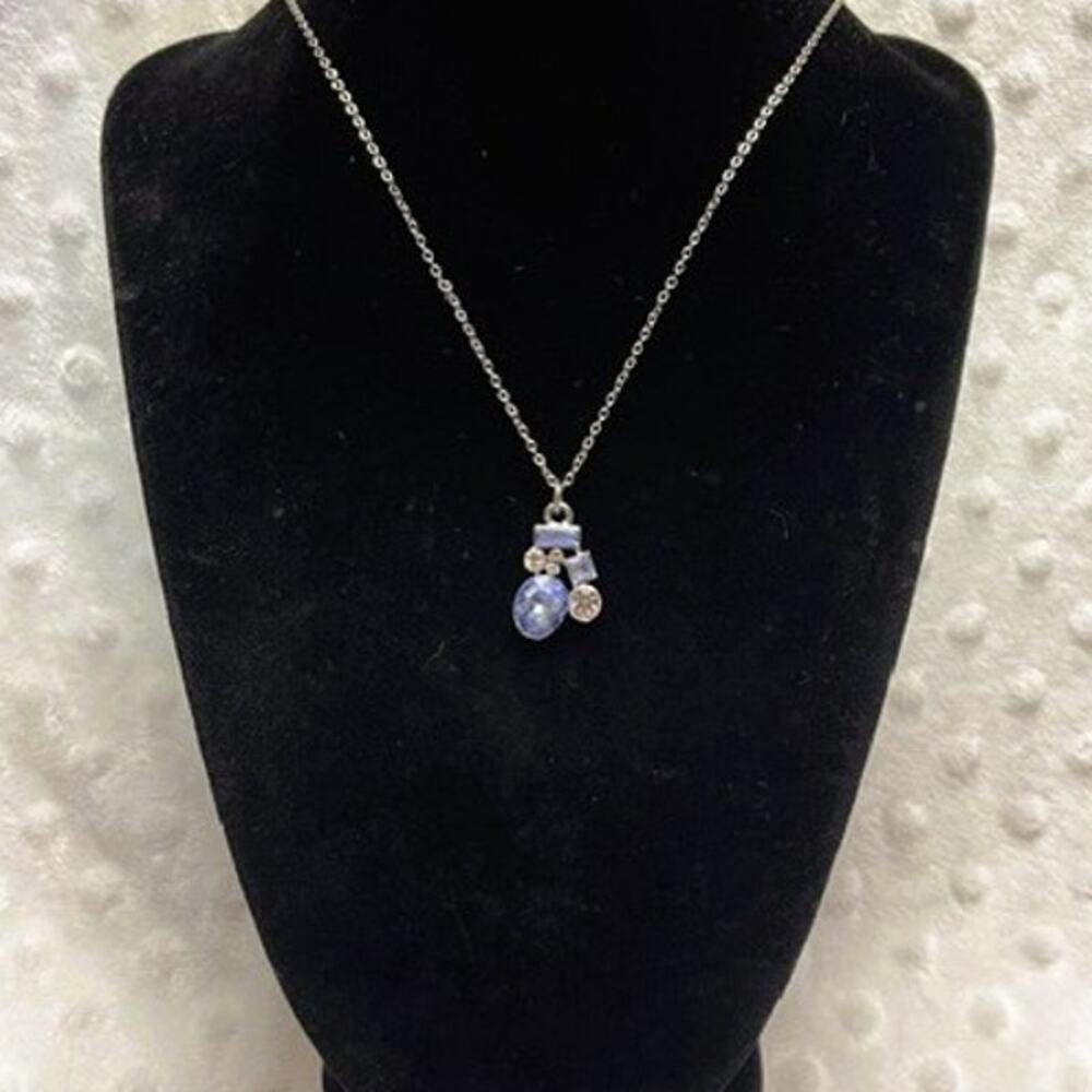 Vintage Blue Crystals & White Rhinestones Silver Tone Loop Link Necklace